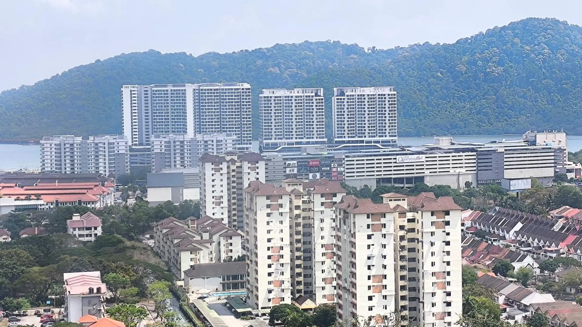 Iconic Regency - Xin'S Home Bayan Lepas 0*,  Malaysia